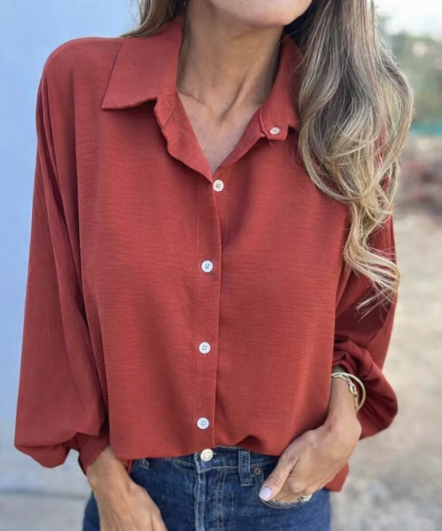 Ingrid | Blusa elegante con botones