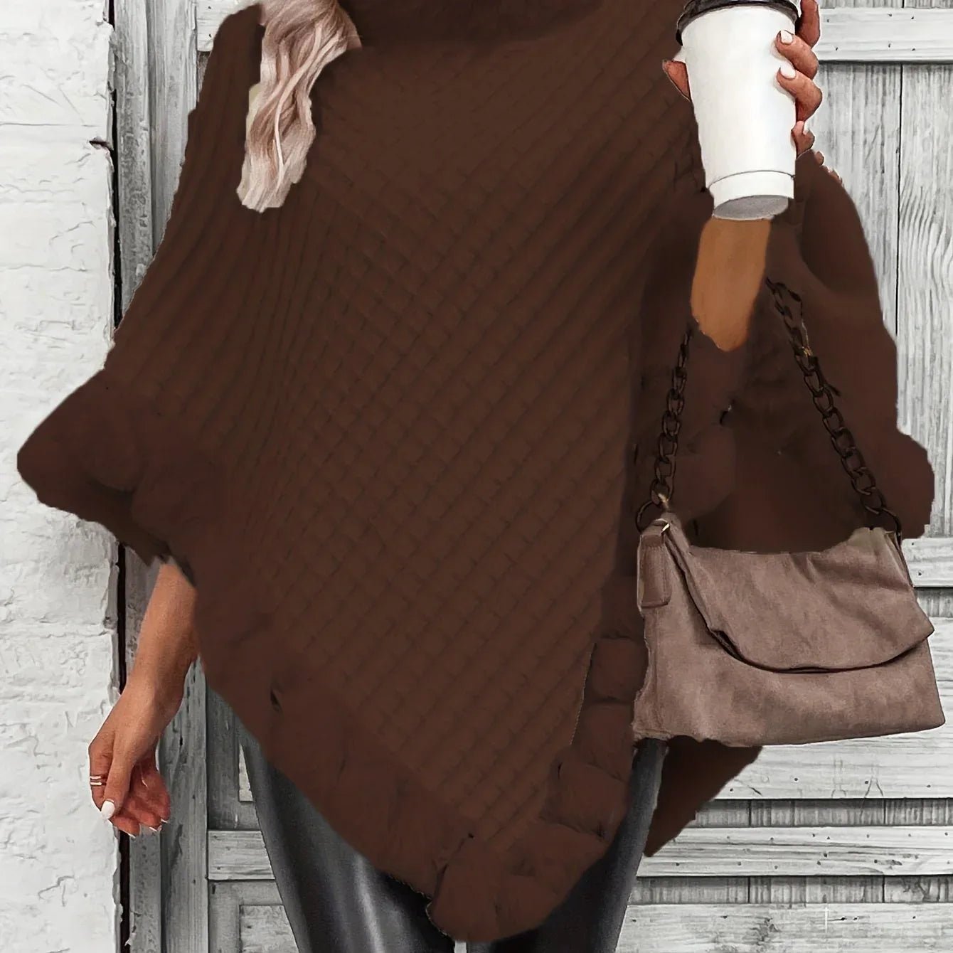 Zahara | Poncho de punto con ribete de piel sintética - Inés Atelier