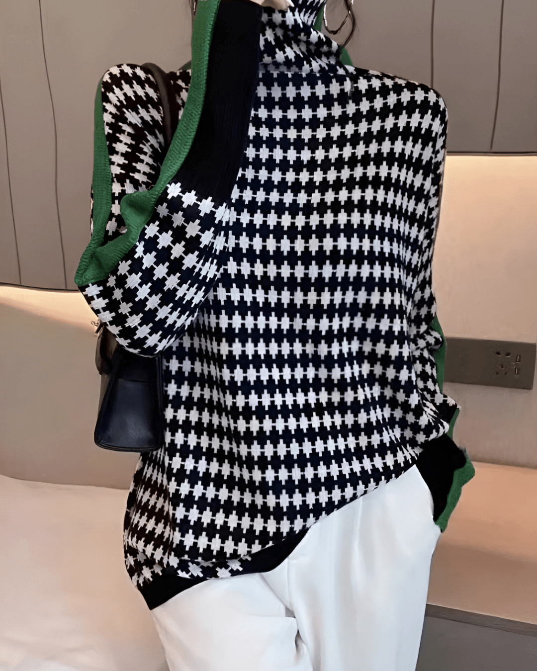Linea™ – Eleganter Pullover mit Hohem Kragen und Geometrischem Muster - Street Atelier