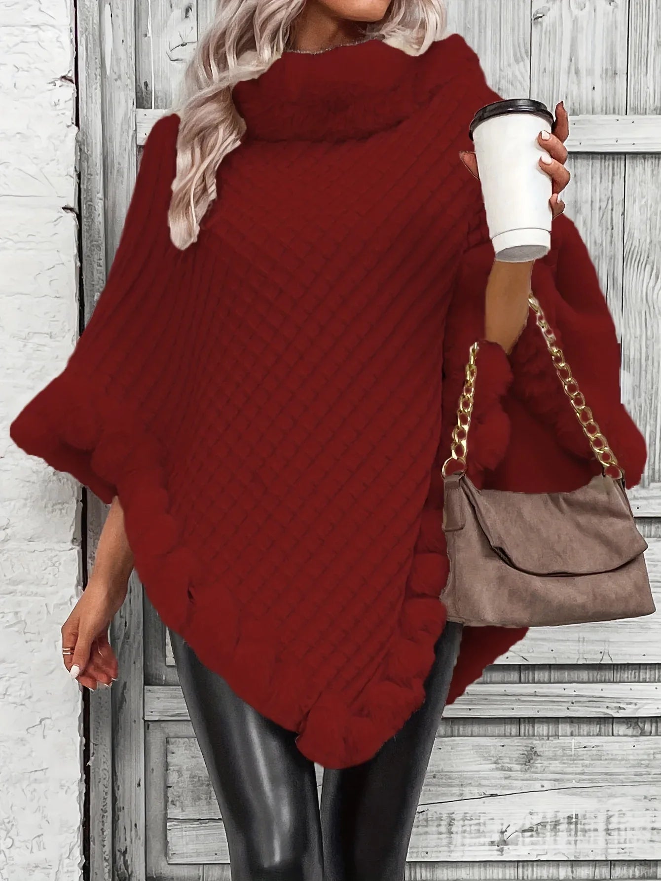 Zahara | Poncho de punto con ribete de piel sintética - Inés Atelier
