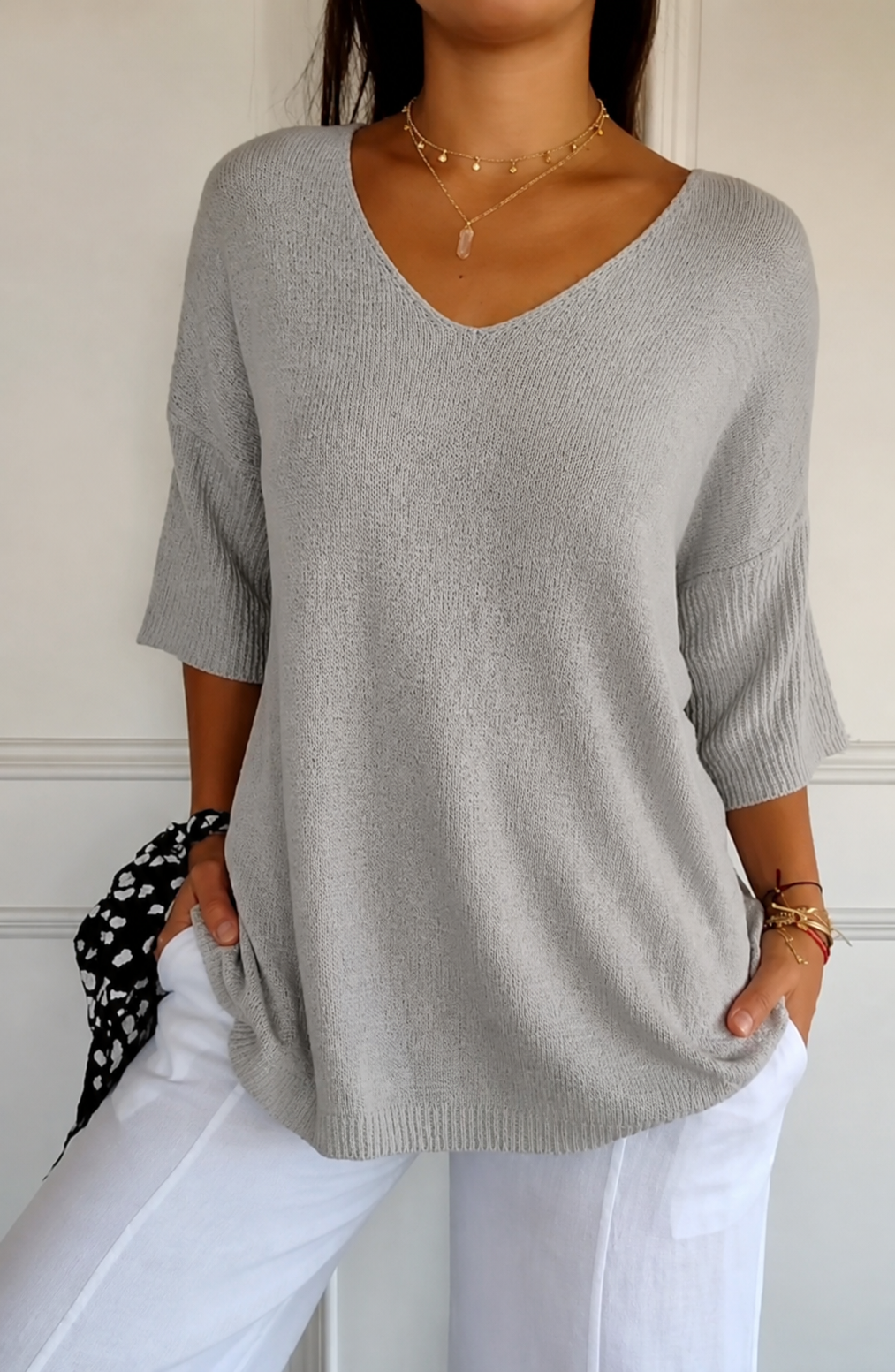 Jimena | Jersey de punto con mangas 3/4 y cuello en V.