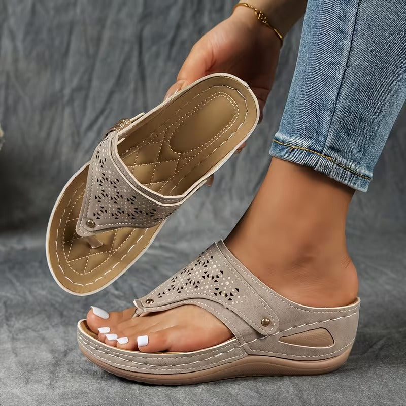 Alhelí | Sandalias con cuña: comodidad y sujeción
