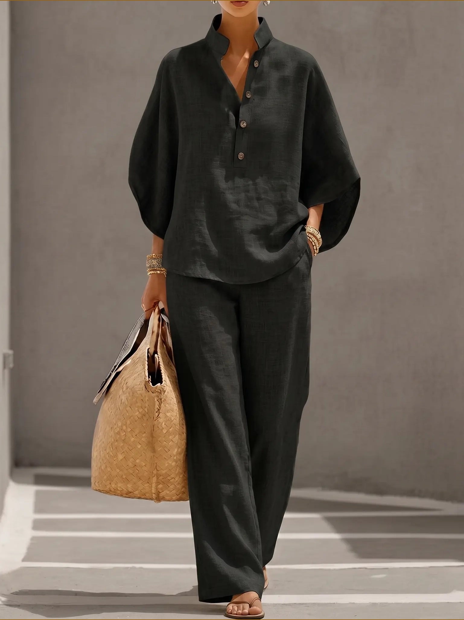 Rosalía | Conjunto de lino con mangas murciélago y pantalón ancho